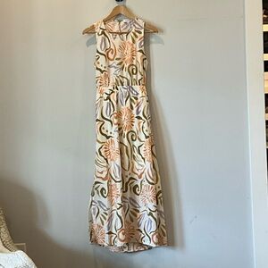 Gilli Floral Print Maxi Dress in Cream, Peach and Olive